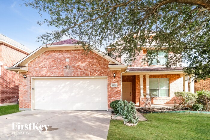 Foto principal - 8829 Friendswood Drive
