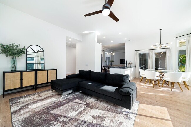Building Photo - 78217 Willowrich Dr