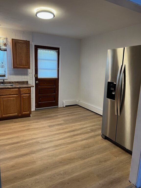 Building Photo - 161 Branch St