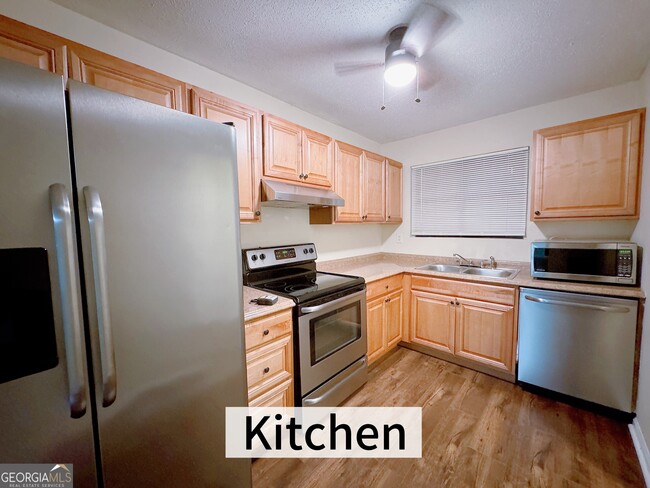Building Photo - 2493 Hidden Cove Ct