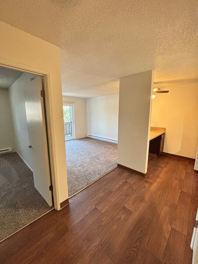 Foto del edificio - 3950 SW 102nd Ave