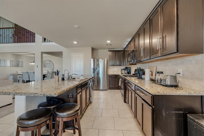 Building Photo - 18210 Stephanotis Trace