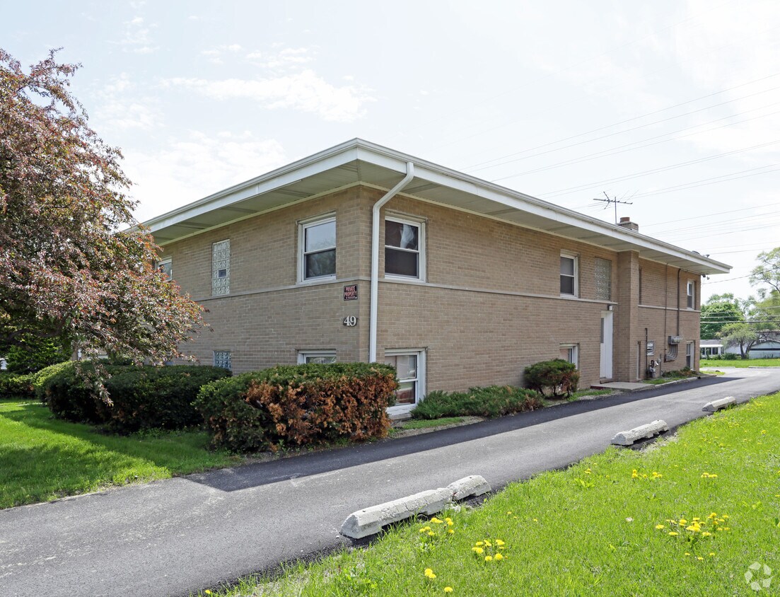 Building Photo - 49 E Blecke Ave
