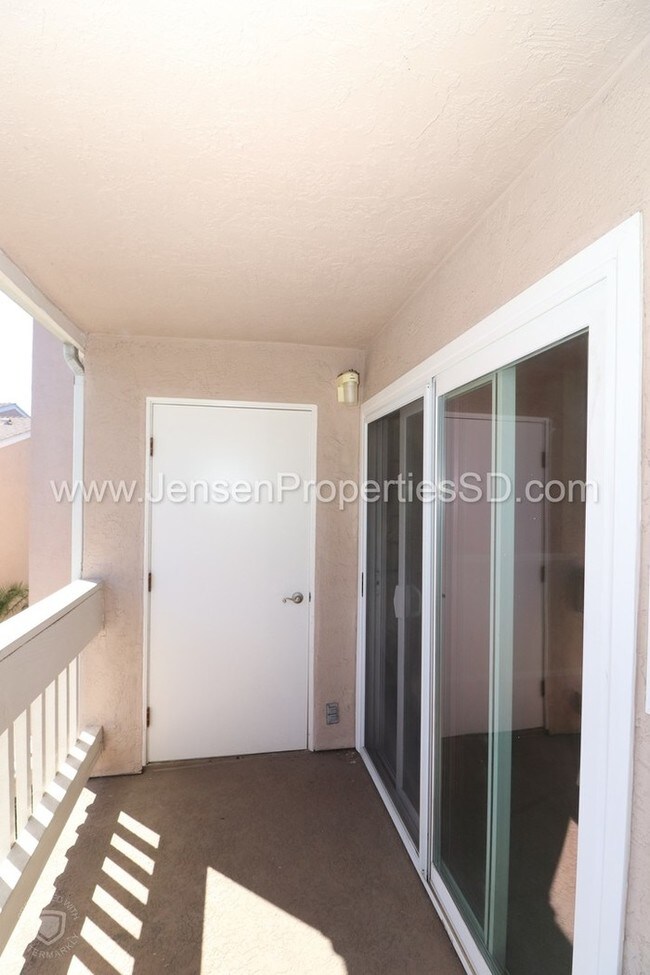 Foto del edificio - 10026 Maya Linda Rd