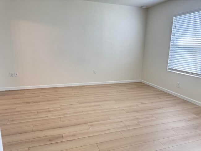 Foto del edificio - 11477 SW Patterson St