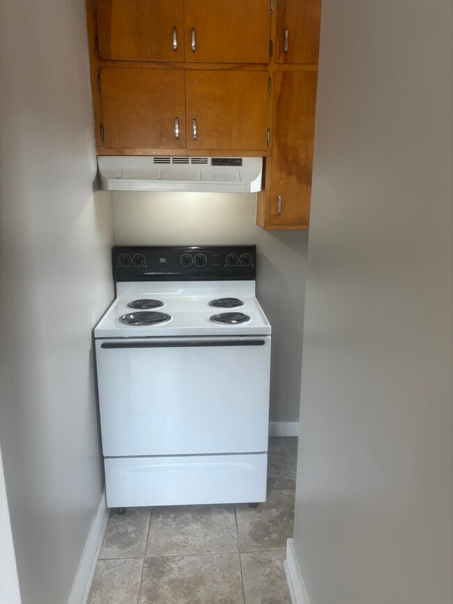 Stove area - 125 N Broad St