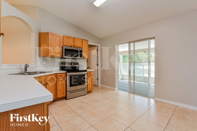 Foto del edificio - 569 N Apache Cir