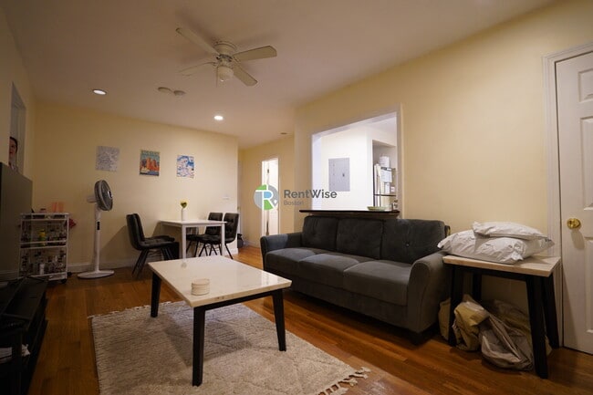 Photo - 62 Egmont St Apartment