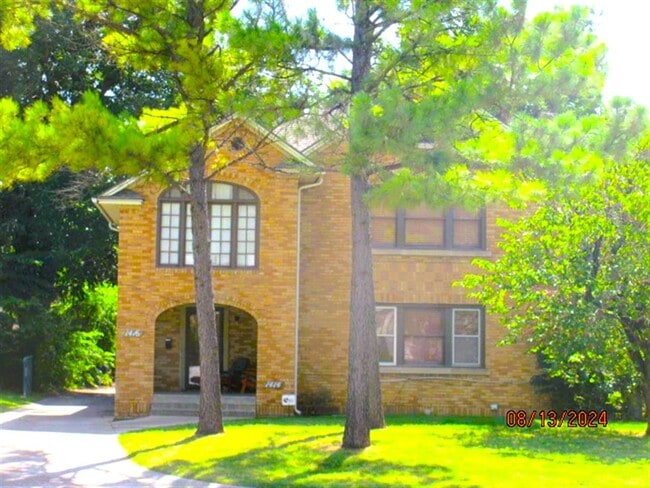 1414/1416 N Drexel - 1414/1416 N Drexel Apartment