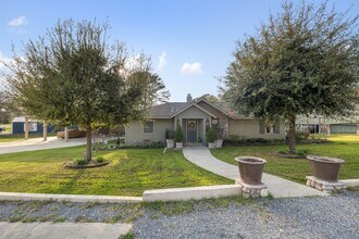 Building Photo - 308 Indian Shore