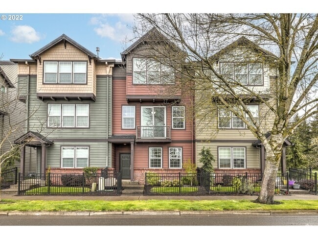 Building Photo - 4881 SE Davis Rd