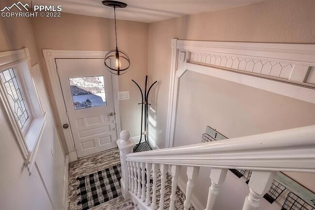 Building Photo - 129 N Wahsatch Ave