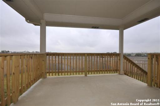 Building Photo - 221 Country Vale