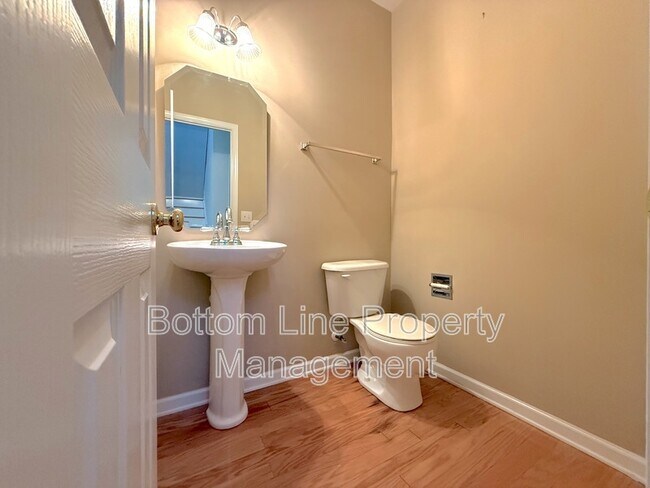 Foto del edificio - 10965 Princeton Village Dr