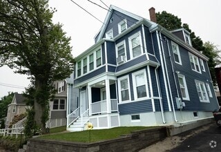 Building Photo - 6 Knowles Ave