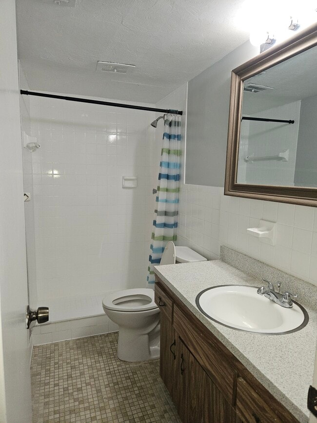 Building Photo - Daytona Ocean View Apartments