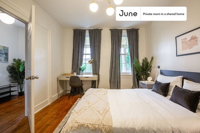 Foto del edificio - Room in Shared 5 bed/2 bath home