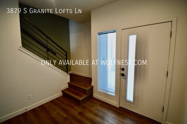 Building Photo - 3879 Granite Lofts Ln