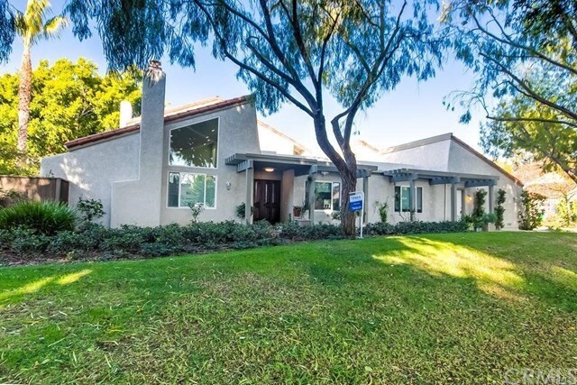 Building Photo - 1 Acacia Tree Ln