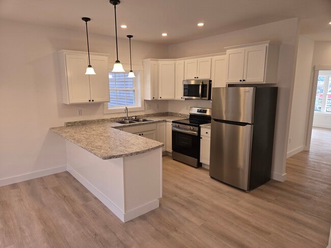 Building Photo - 1 Pine Grove Dr