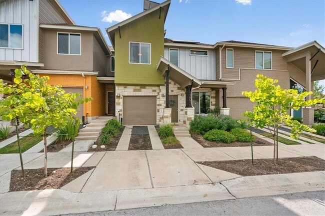 Building Photo - 7405 Wolverine St