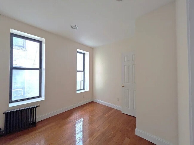 Foto del edificio - 533 W 158th St