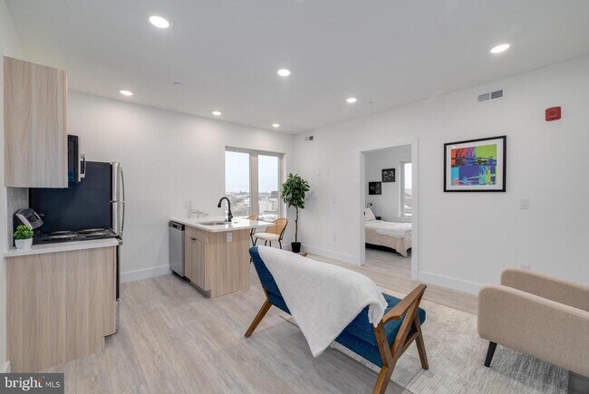 Foto del edificio - 2400 E Huntingdon St