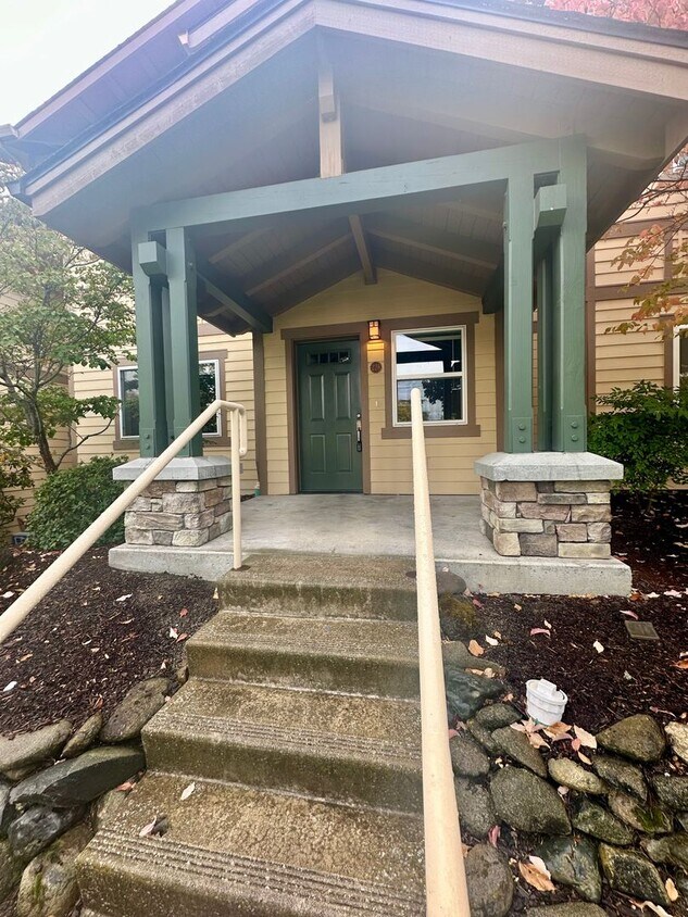 Primary Photo - Newly renovated Two-bedroom apartment in A...