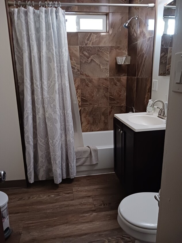 Photo - 4937-4959 Olivewood Ave (Riverside, CA)