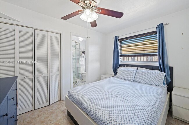 Foto del edificio - 5120 SW 26th Ave