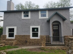 Building Photo - 410 Bridge St