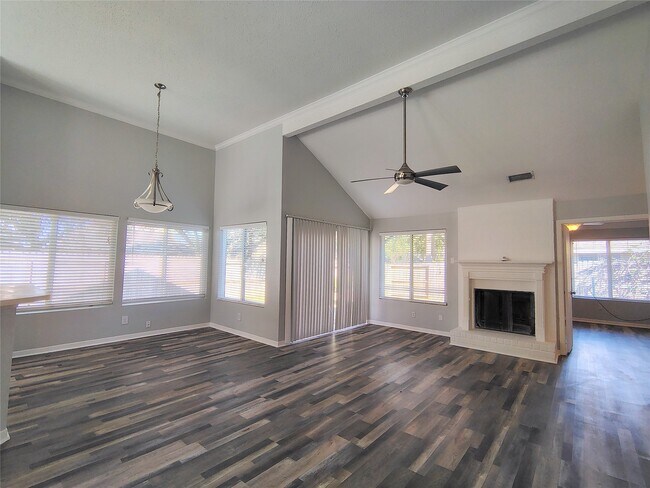 Building Photo - 4403 Waterfall Way