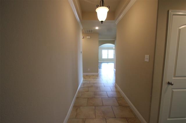 Building Photo - 3102 Flowering Springs Dr