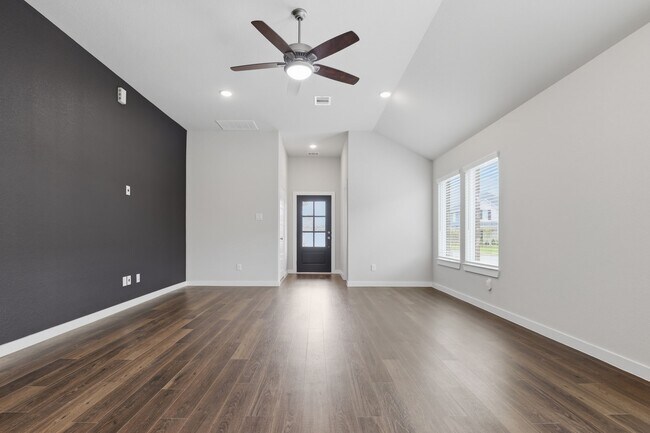 Foto del edificio - 3318 Trl Vw Dr