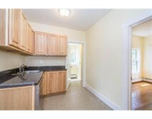 Building Photo - 221 Ames St