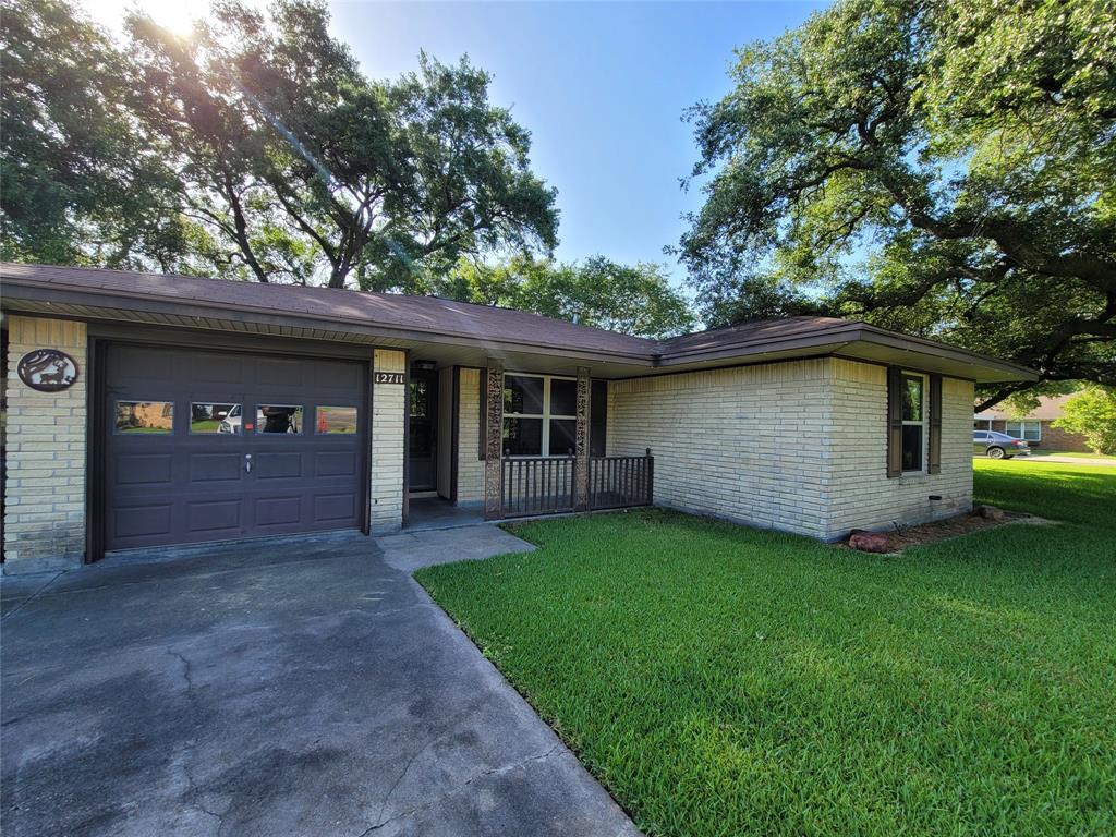 12711 Britt Rd, Pearland, TX 77581 House for Rent in Pearland, TX
