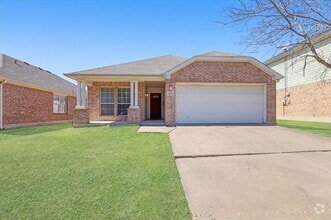 Building Photo - 8420 Silverbell Ln