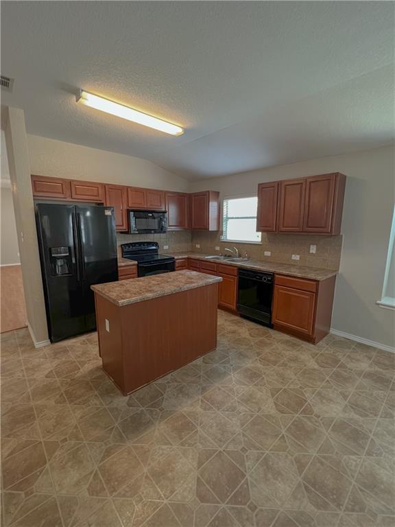 Foto del edificio - 325 Altamont St