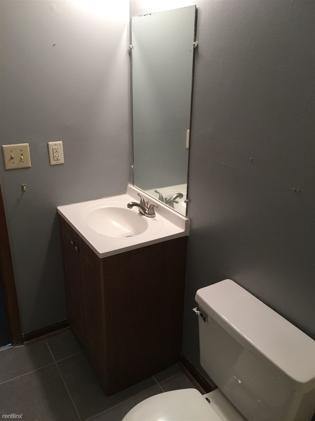 Foto del edificio - 1905 Mitchell Rd NW