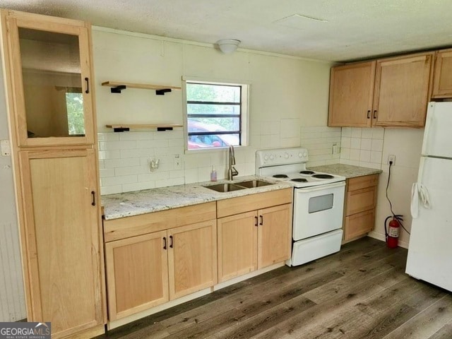 Building Photo - 43 Irvin Dr