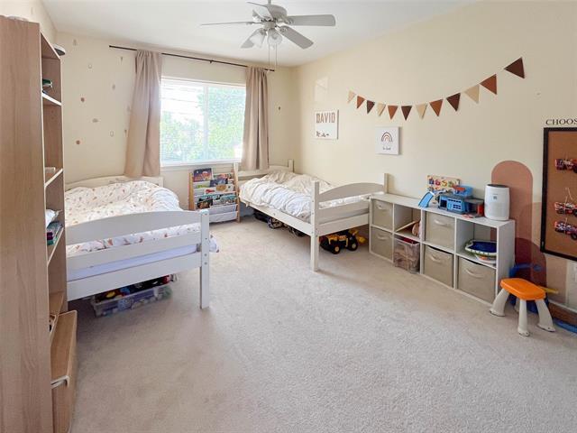 Foto del edificio - 5734 Harvest Hill Rd