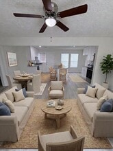 Building Photo - 1112 3rd St