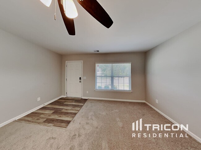 Foto del edificio - 4438 Oak Pointe Dr