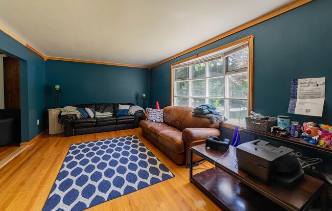 Building Photo - 7 Anns Farm Rd