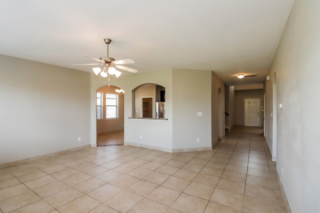 Building Photo - 5906 Watford Bend