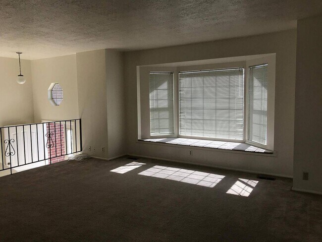 Building Photo - 4411 2900 E