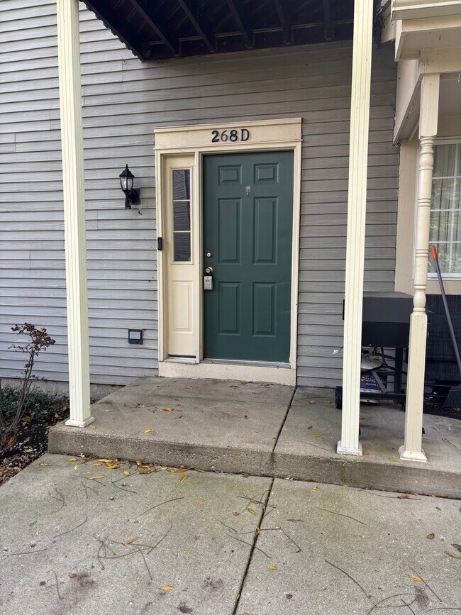 Foto del edificio - 268 Windsor Ct