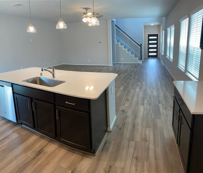 Foto del edificio - 3142 Harmony Meadows Ln