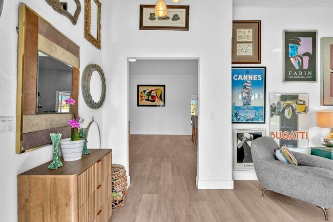 Foto del edificio - 12502 Baywind Ct