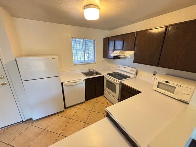 Foto del edificio - 5340 S Swenson St